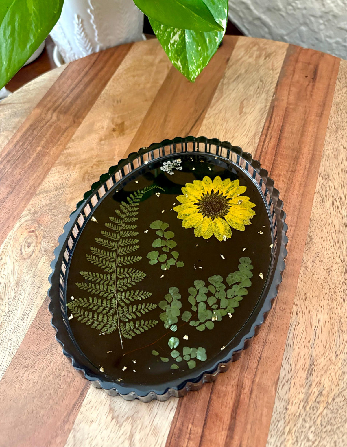Scalloped Fern & Botanical Handmade Tray | Handmade Jewelry Dish | Pressed Flower Gift